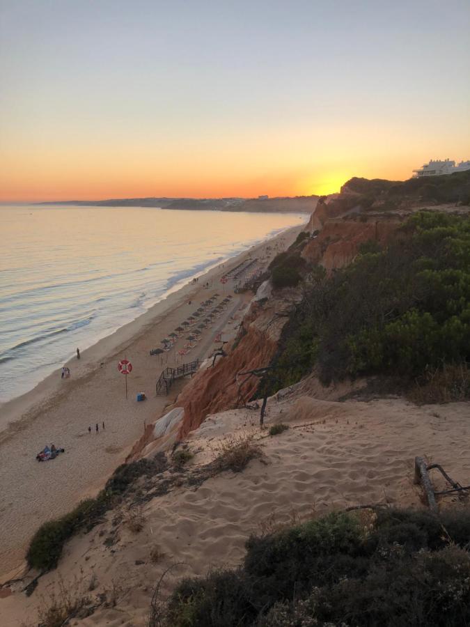 Comfortable apartment, Algarve Albufeira, 10 mn walk from Falésia beach Olhos de Agua  Extérieur photo